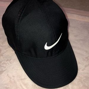 NIKE dry-fit hat